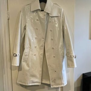 3/4 white vinyl trench